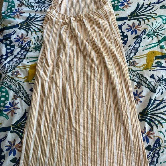 Beautiful Zara Boho Summer Dress - Picture 2 of 3
